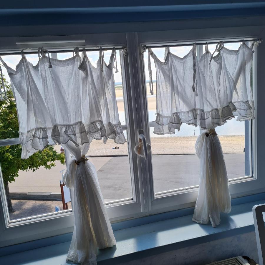 Les Mouettes Blessees Le Crotoy Luaran gambar